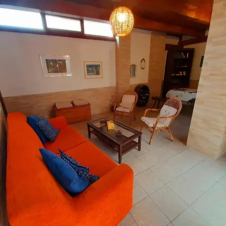 Nonno Angelo - A Due Passi Dalla Zona Trulli -